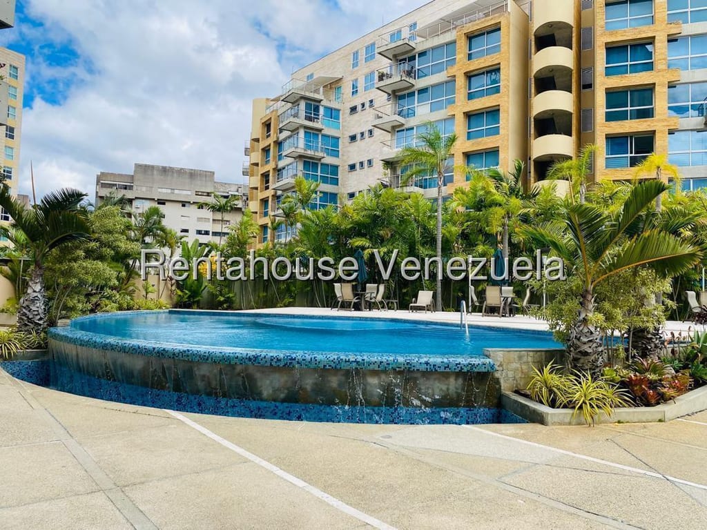 Apartamento en Las Mesetas de Santa Rosa de Lima, Caracas