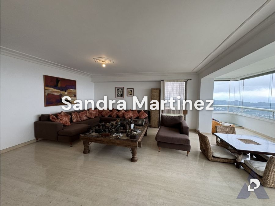Apartamento en Lomas de Prados del Este, Caracas – 18