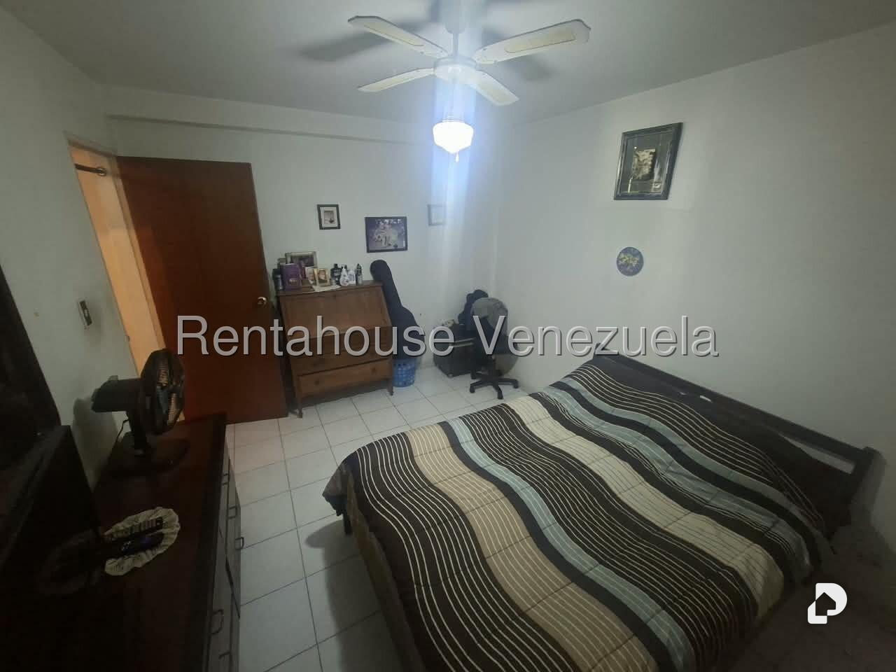 Apartamento en Vista Alegre, Caracas – 20
