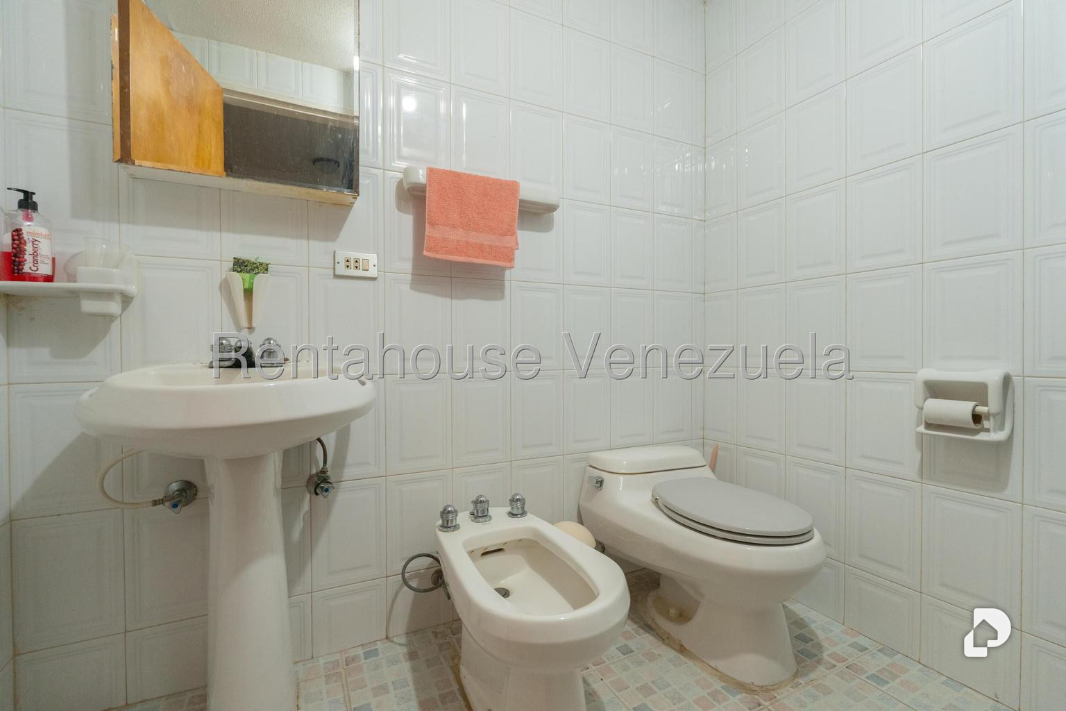 Casa en El Hatillo, Caracas – 43