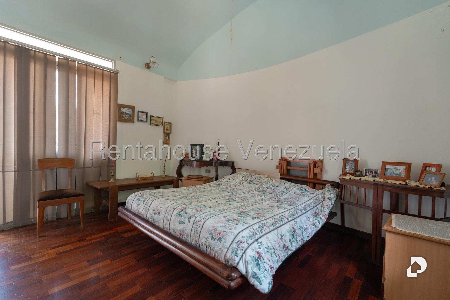 Casa en El Hatillo, Caracas – 28