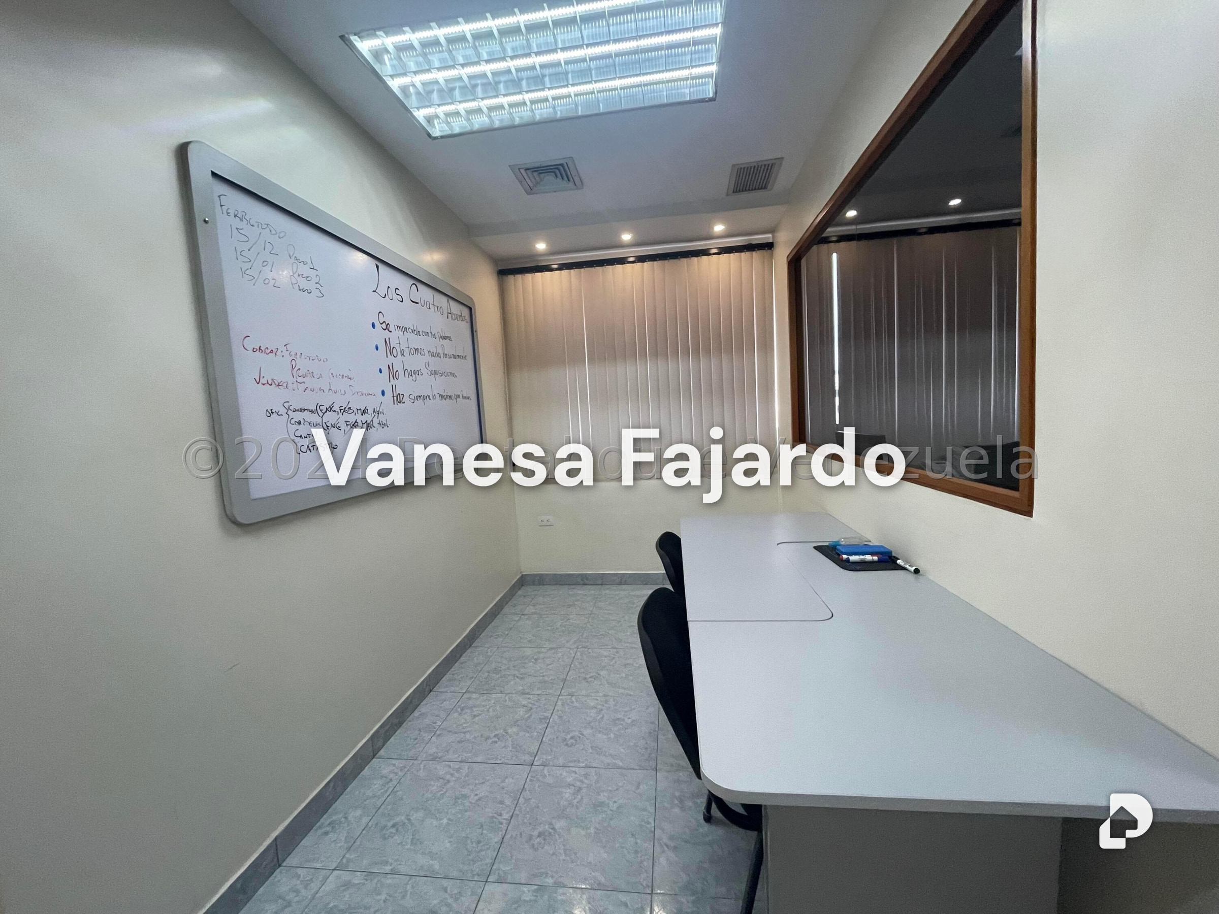 Local comercial en Sabana Grande, Caracas – 14