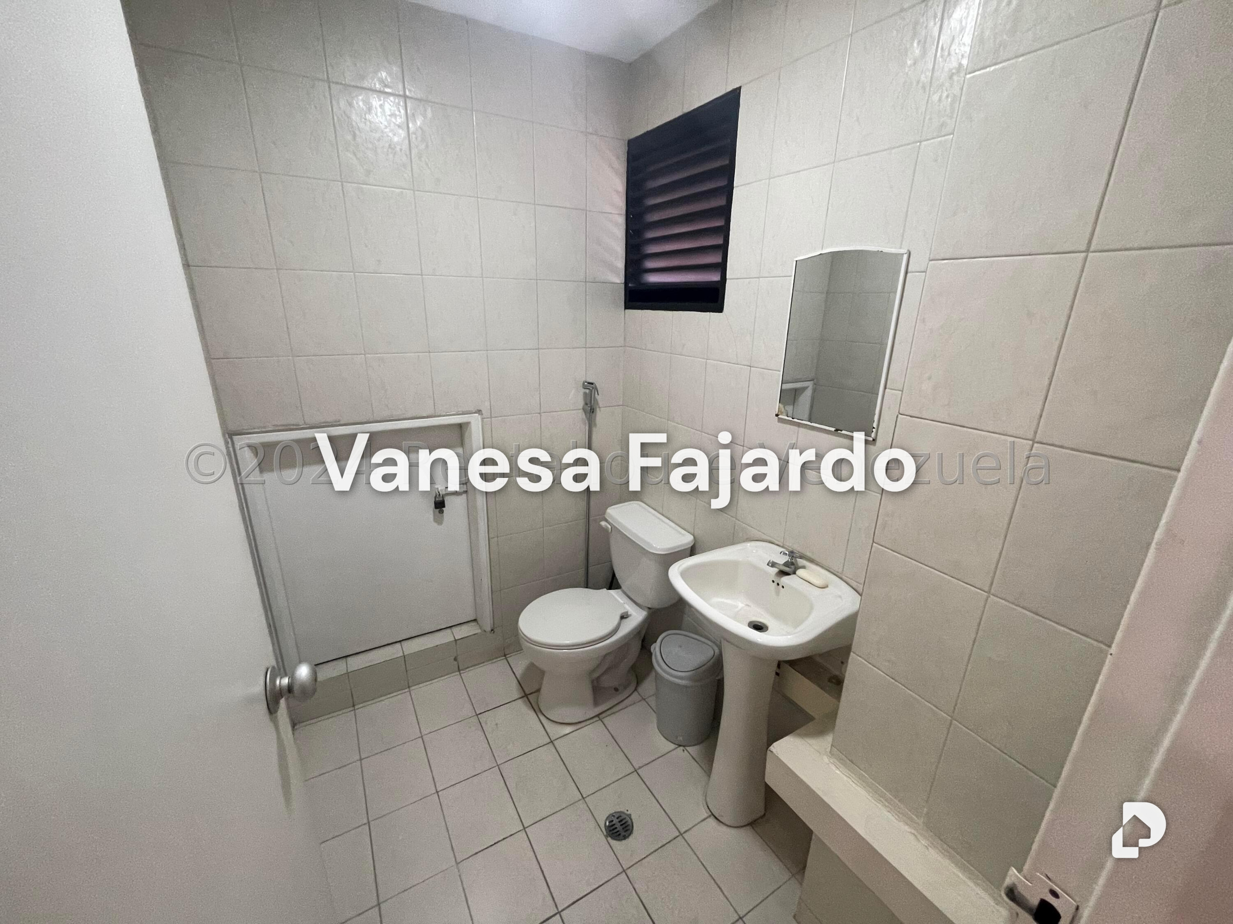 Local comercial en Sabana Grande, Caracas – 16