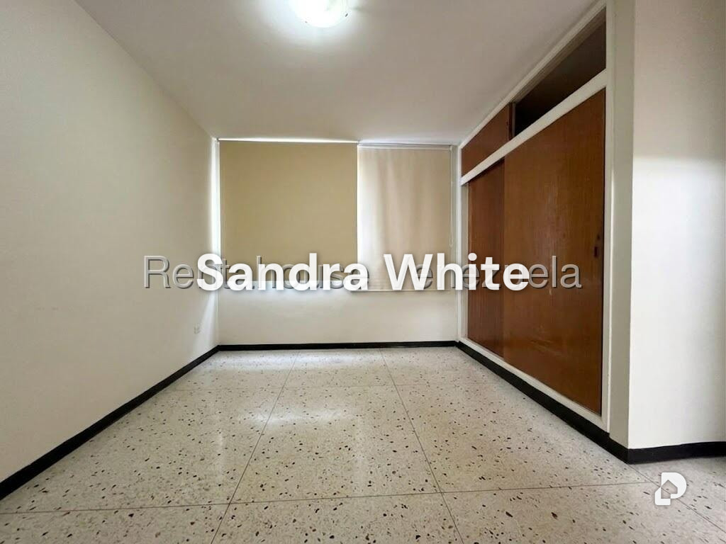 Casa en La California Norte, Caracas – 11