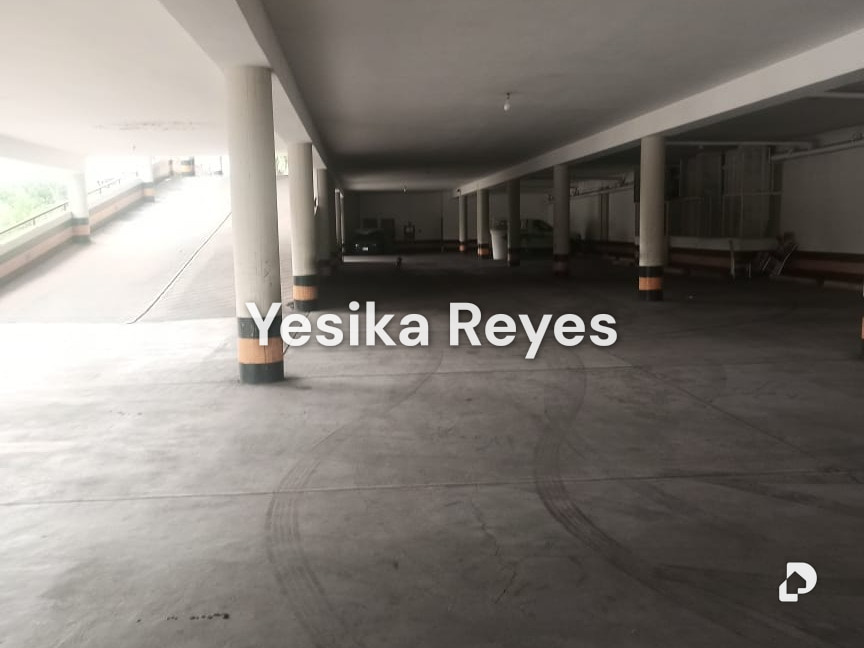 Local comercial en Parroquia Urbana San José, Valencia – 3