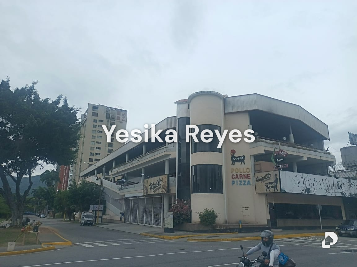 Local comercial en Parroquia Urbana San José, Valencia – 6