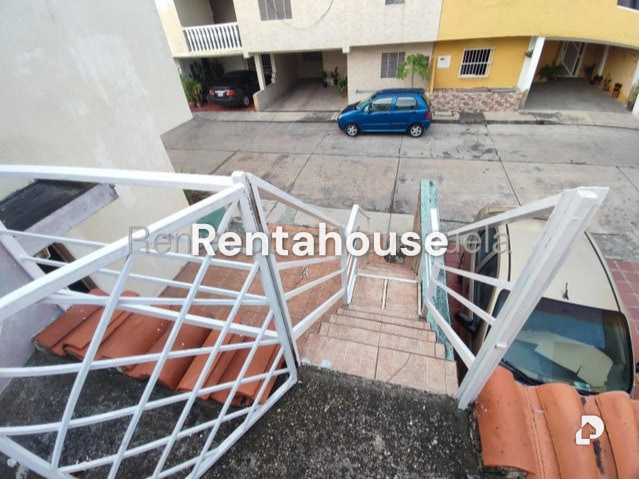 Townhouse en Bárbula, Naguanagua – 2