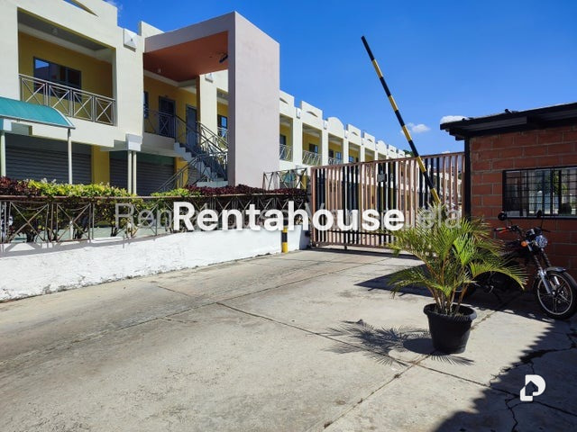 Townhouse en Bárbula, Naguanagua – 11
