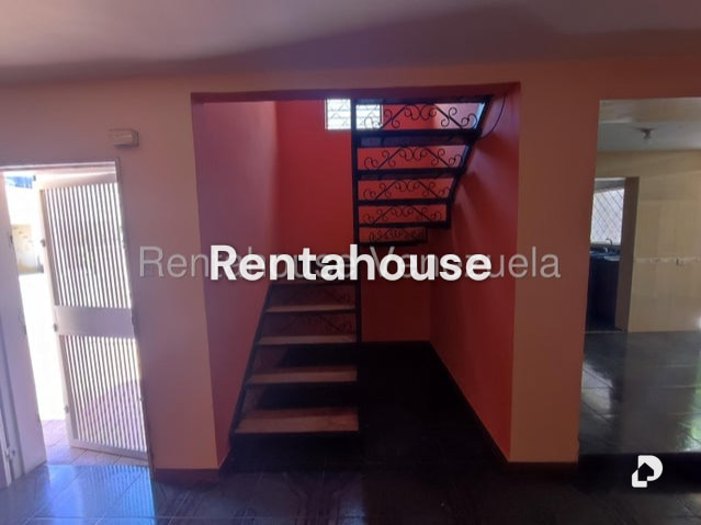 Townhouse en Bárbula, Naguanagua – 26