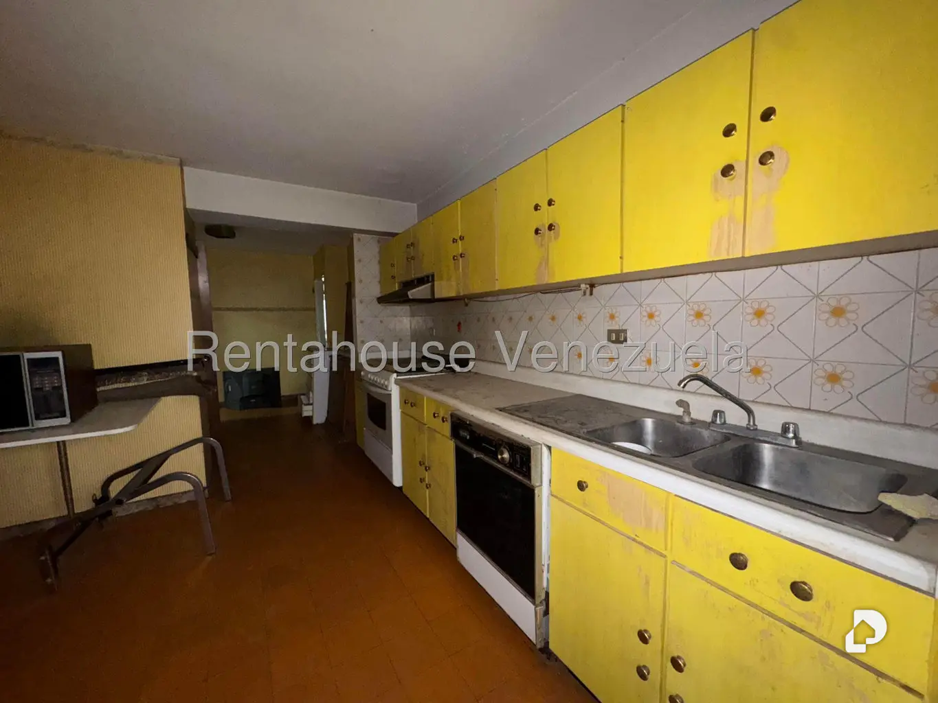 Apartamento en Lomas de Prados del Este, Caracas – 23