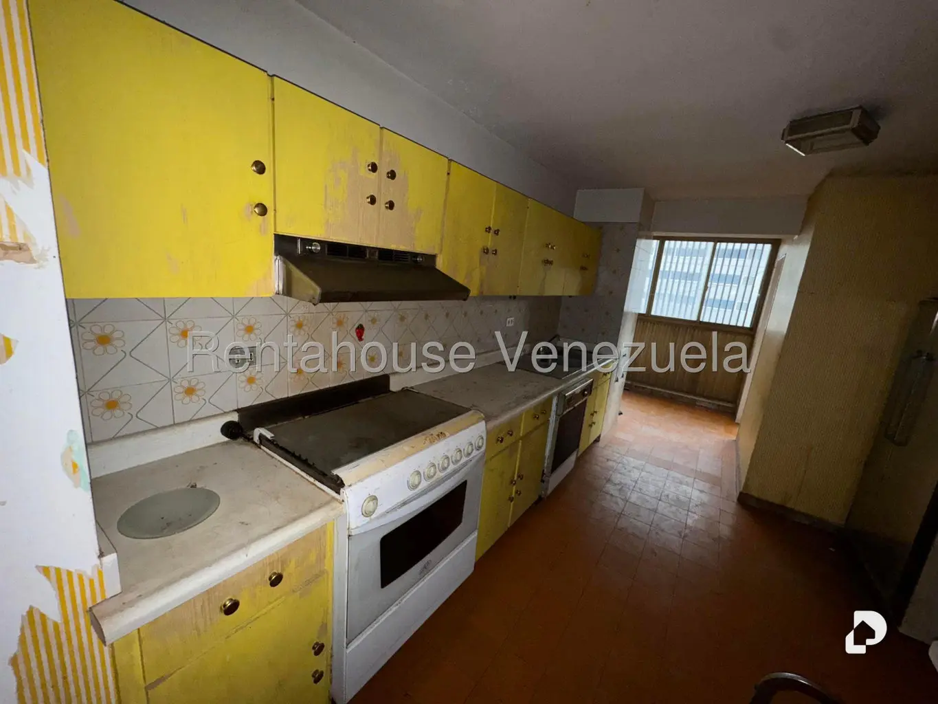 Apartamento en Lomas de Prados del Este, Caracas – 24