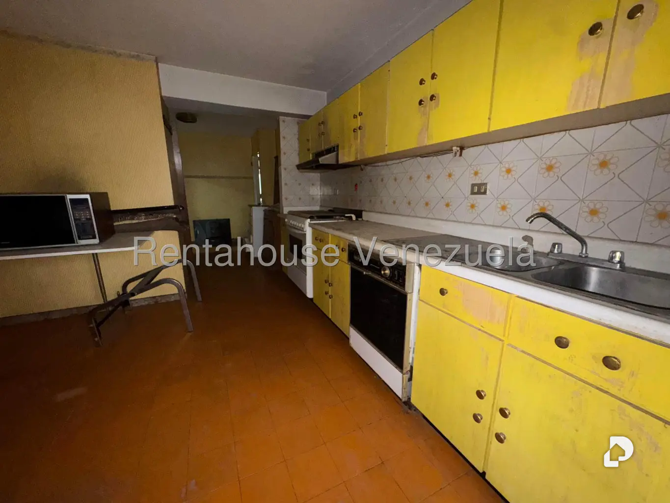 Apartamento en Lomas de Prados del Este, Caracas – 25