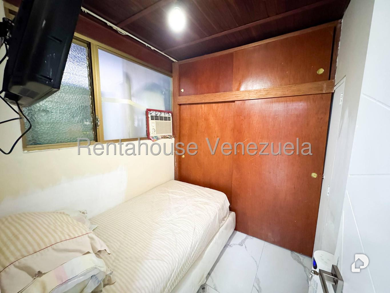 Casa en Alto Prado, Caracas – 15