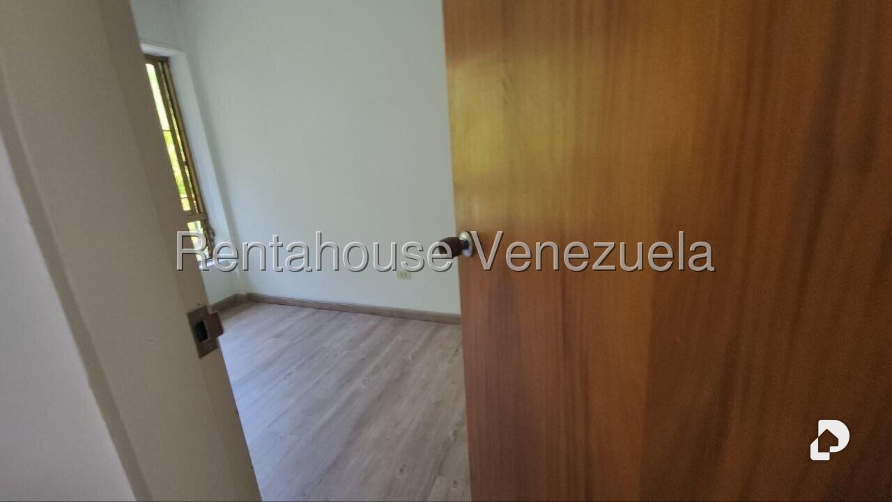Casa en Los Naranjos (del Cafetal), Caracas – 18