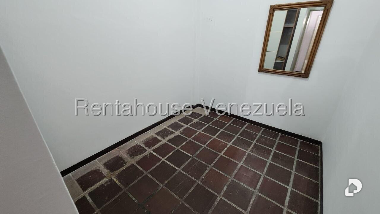 Casa en Los Naranjos (del Cafetal), Caracas – 23