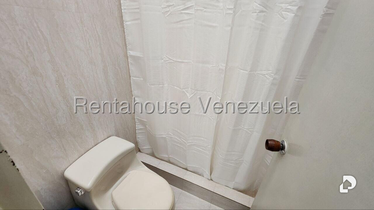 Casa en Los Naranjos (del Cafetal), Caracas – 21