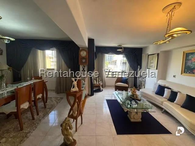 Apartamento en Las Acacias, Caracas – 8