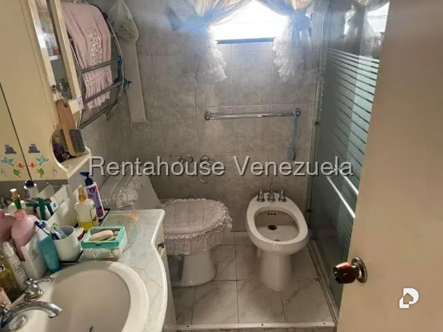 Apartamento en Las Acacias, Caracas – 18