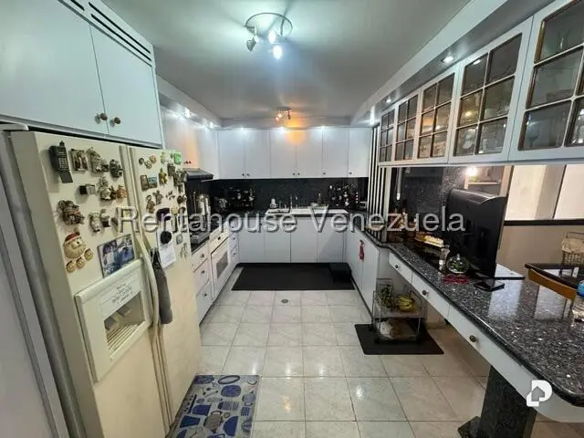Apartamento en Las Acacias, Caracas – 4