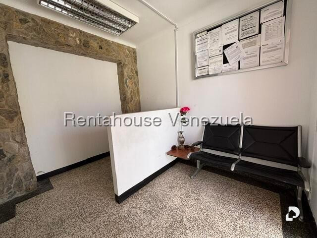 Local comercial en La Florida, Caracas – 7