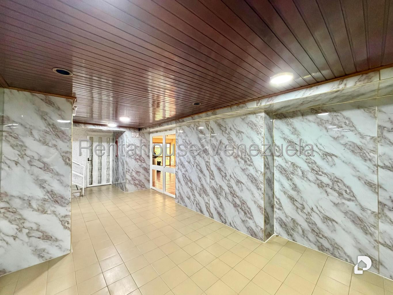 Apartamento en La Urbina, Caracas – 30