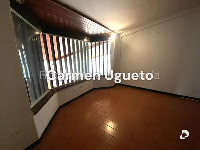 Casa en Prados del Este, Caracas – 23