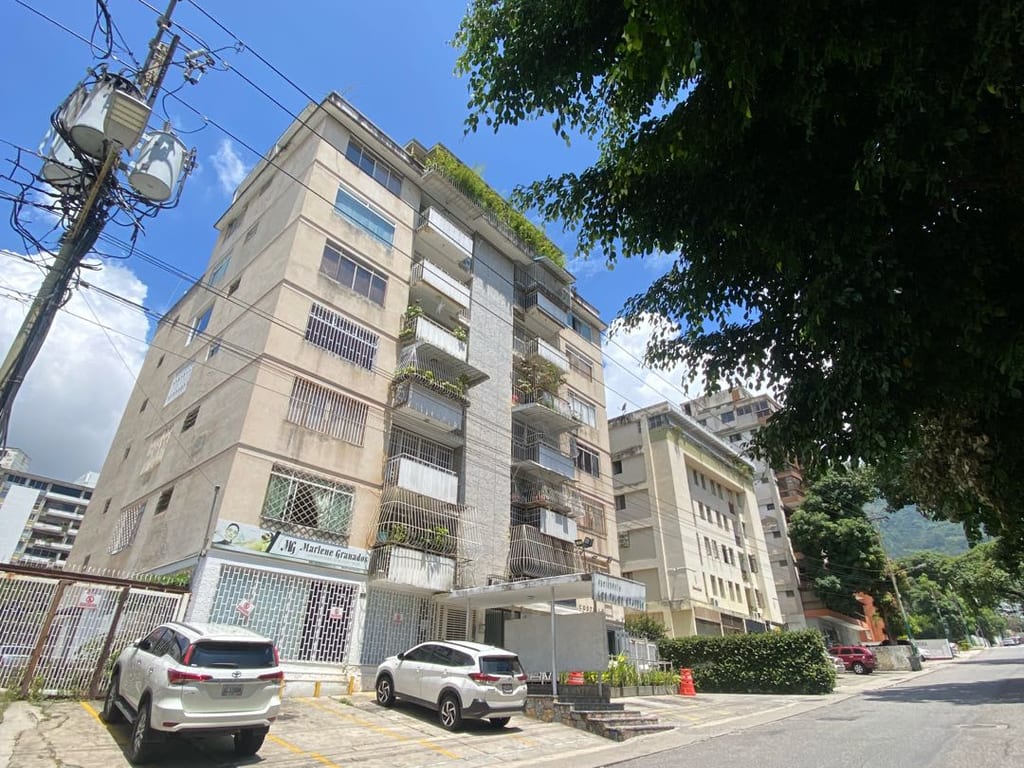 Apartamento en Los Palos Grandes, Caracas - 1