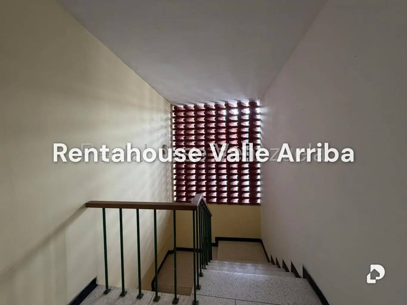 Casa en La Trinidad, Caracas – 9