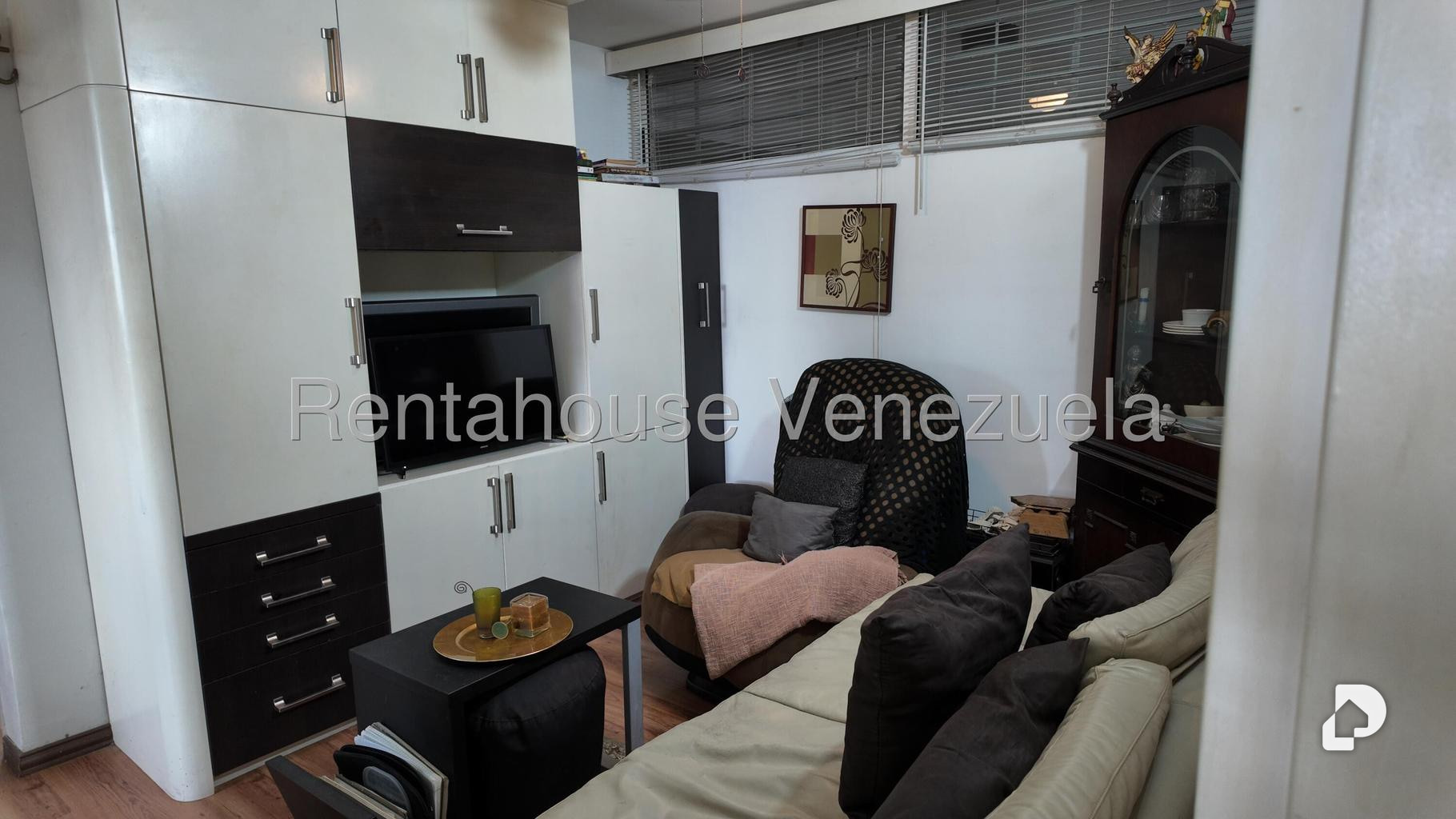 Apartamento en Colinas de La Tahona, Caracas – 18