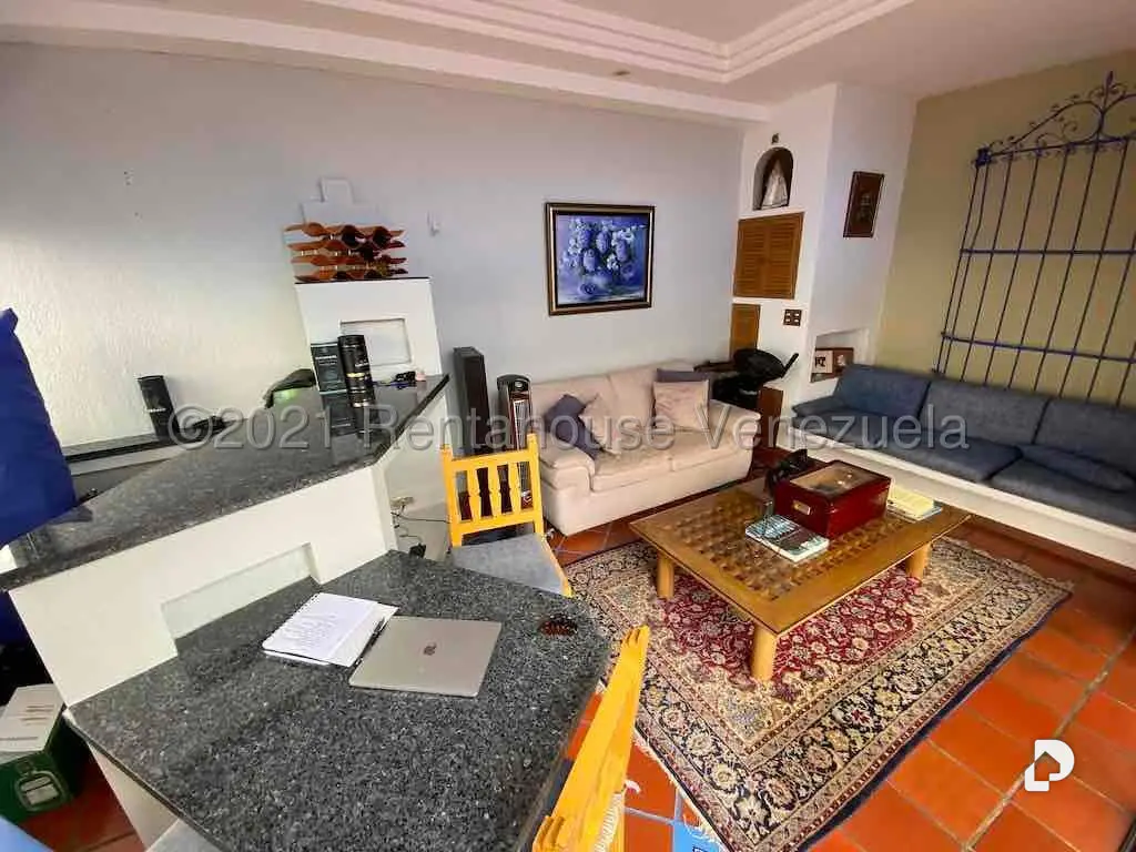 Apartamento en Las Esmeraldas, Caracas – 20