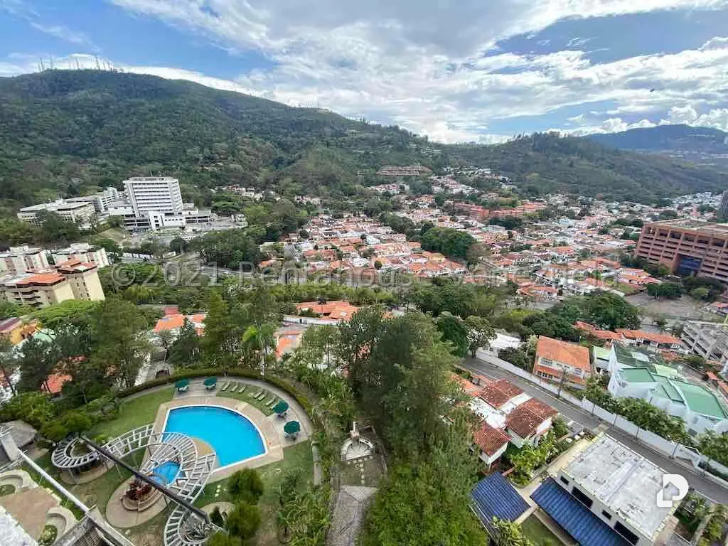Apartamento en Las Esmeraldas, Caracas – 21