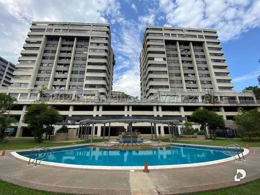 Apartamento en Las Esmeraldas, Caracas – 2