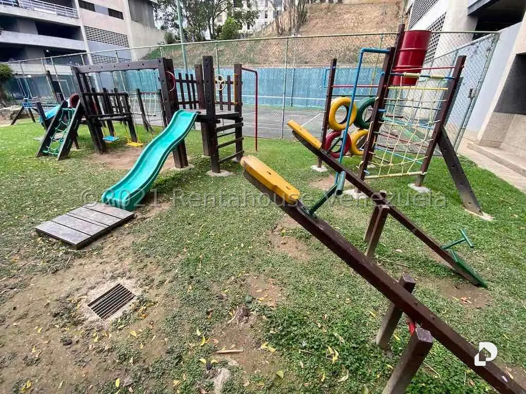 Apartamento en Las Esmeraldas, Caracas – 27