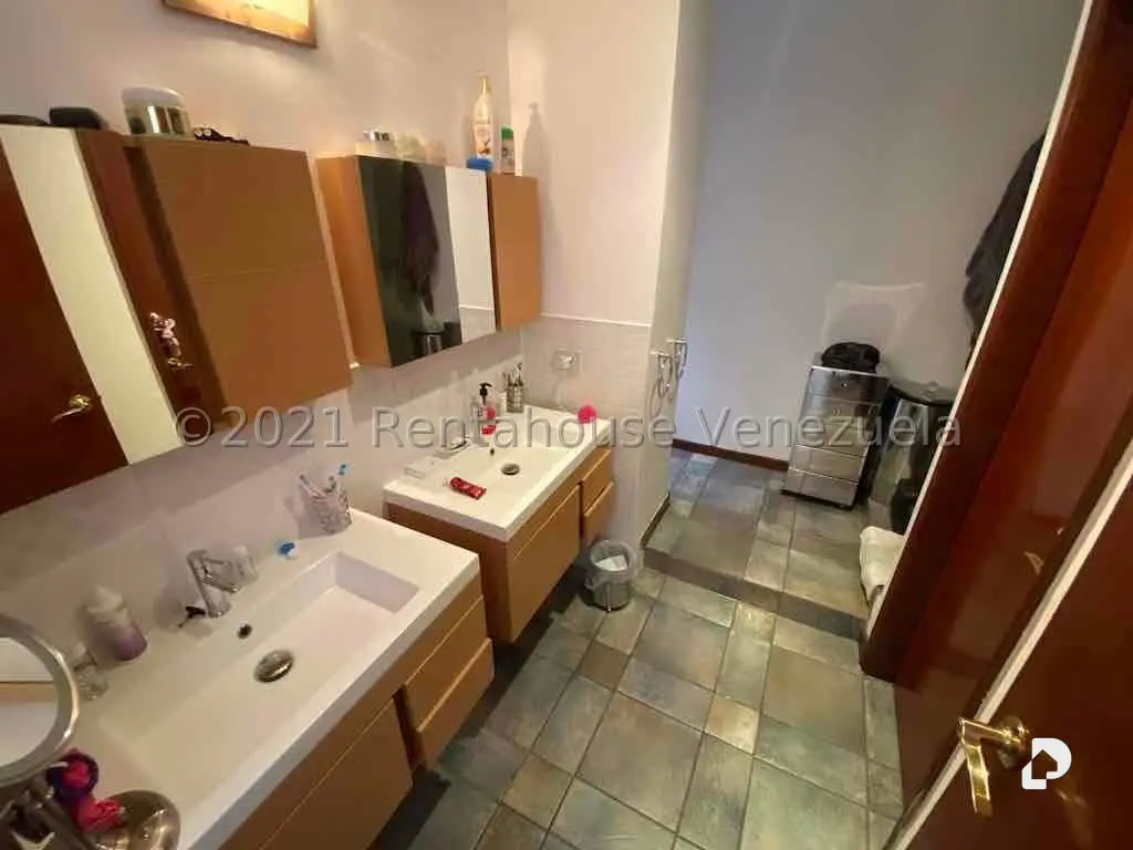 Apartamento en Las Esmeraldas, Caracas – 14