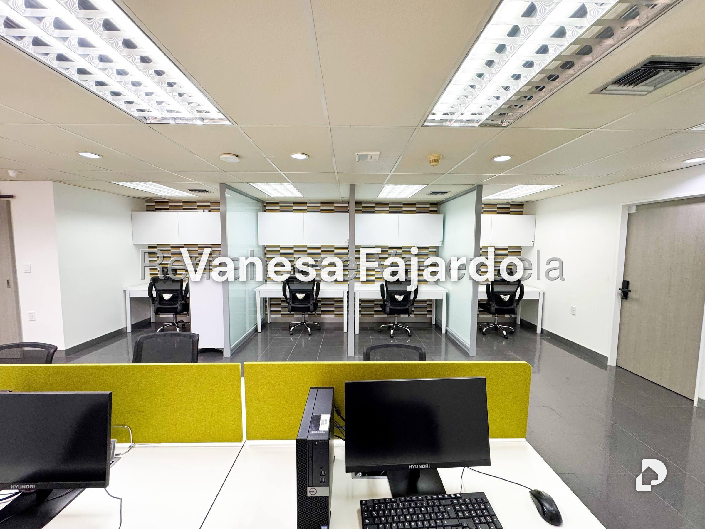 Oficina en El Rosal, Caracas – 13