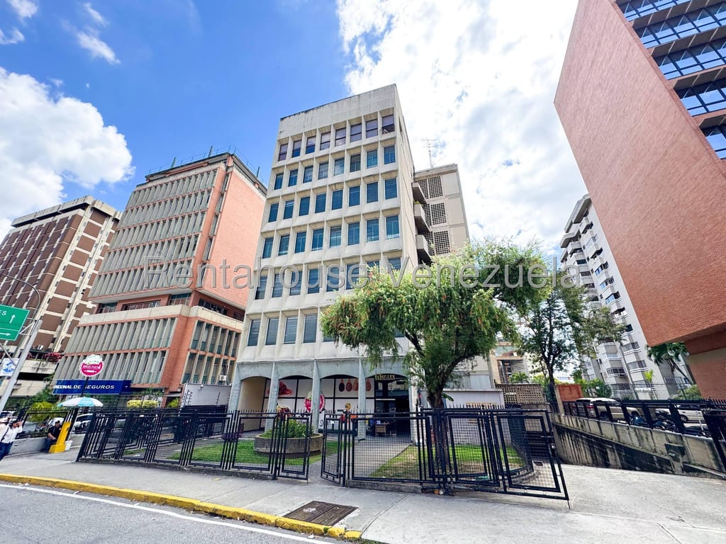 Oficina en El Rosal, Caracas - 1