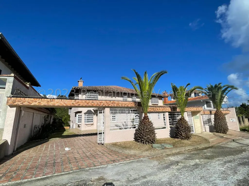 House in Club de Campo, San Antonio de Los Altos - 1
