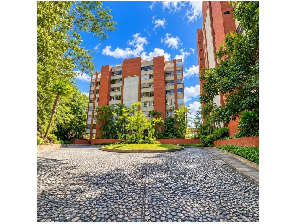 Apartment in Santa Rosa de Lima, Caracas - 1