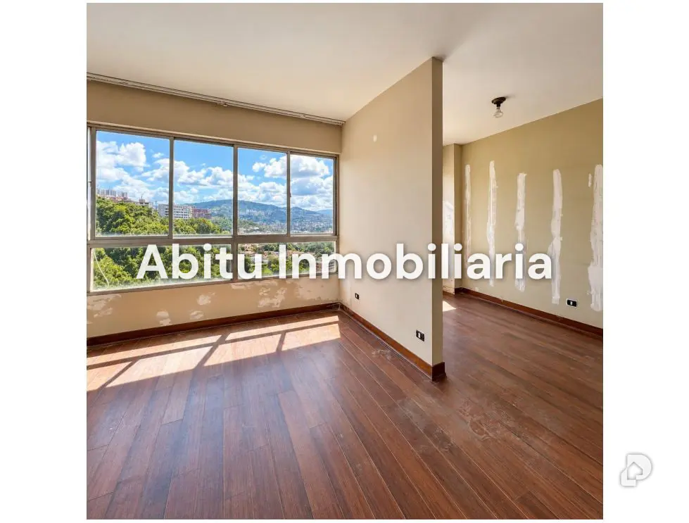 Apartamento en Santa Rosa de Lima, Caracas – 11