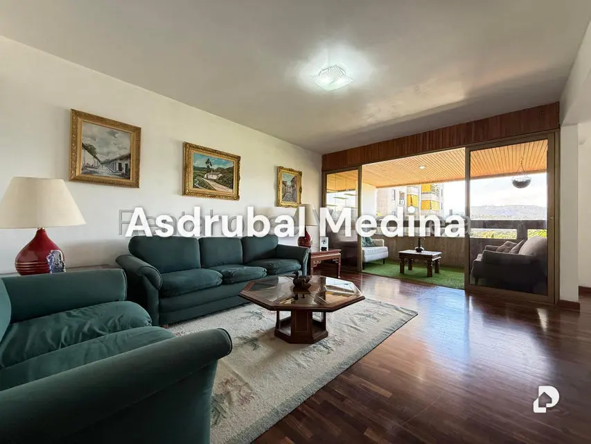 Apartamento en La Carlota, Caracas – 2