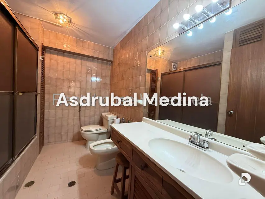 Apartamento en La Carlota, Caracas – 8