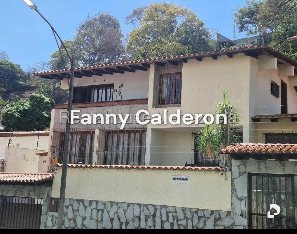 Casa en Santa Paula, Caracas – 1