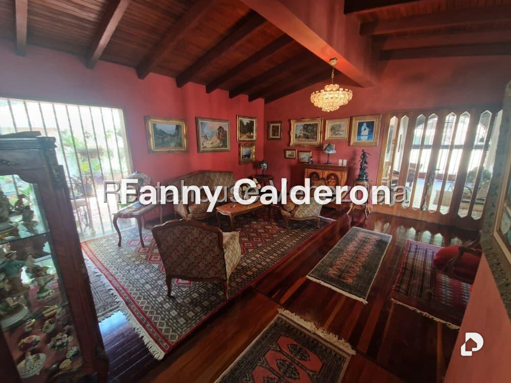 Casa en Santa Paula, Caracas – 6