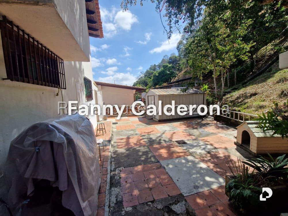 Casa en Santa Paula, Caracas – 17