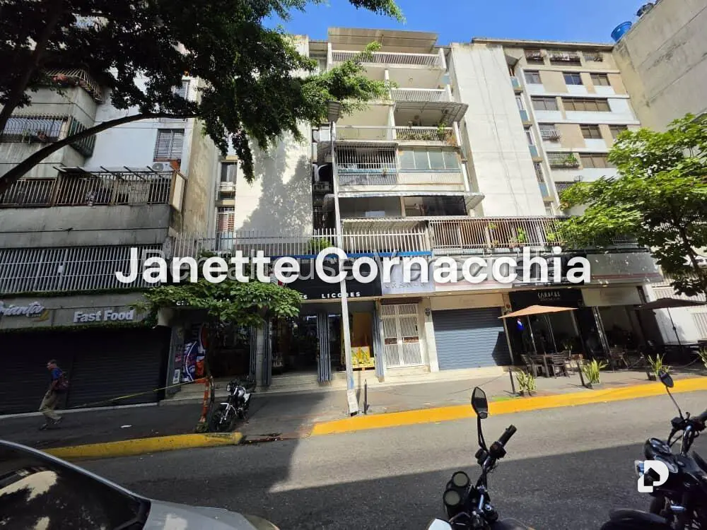 Apartamento en Parroquia La Candelaria, Caracas – 24