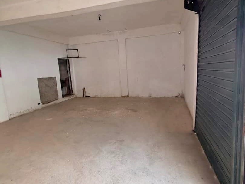 Local comercial en Los Teques - 1