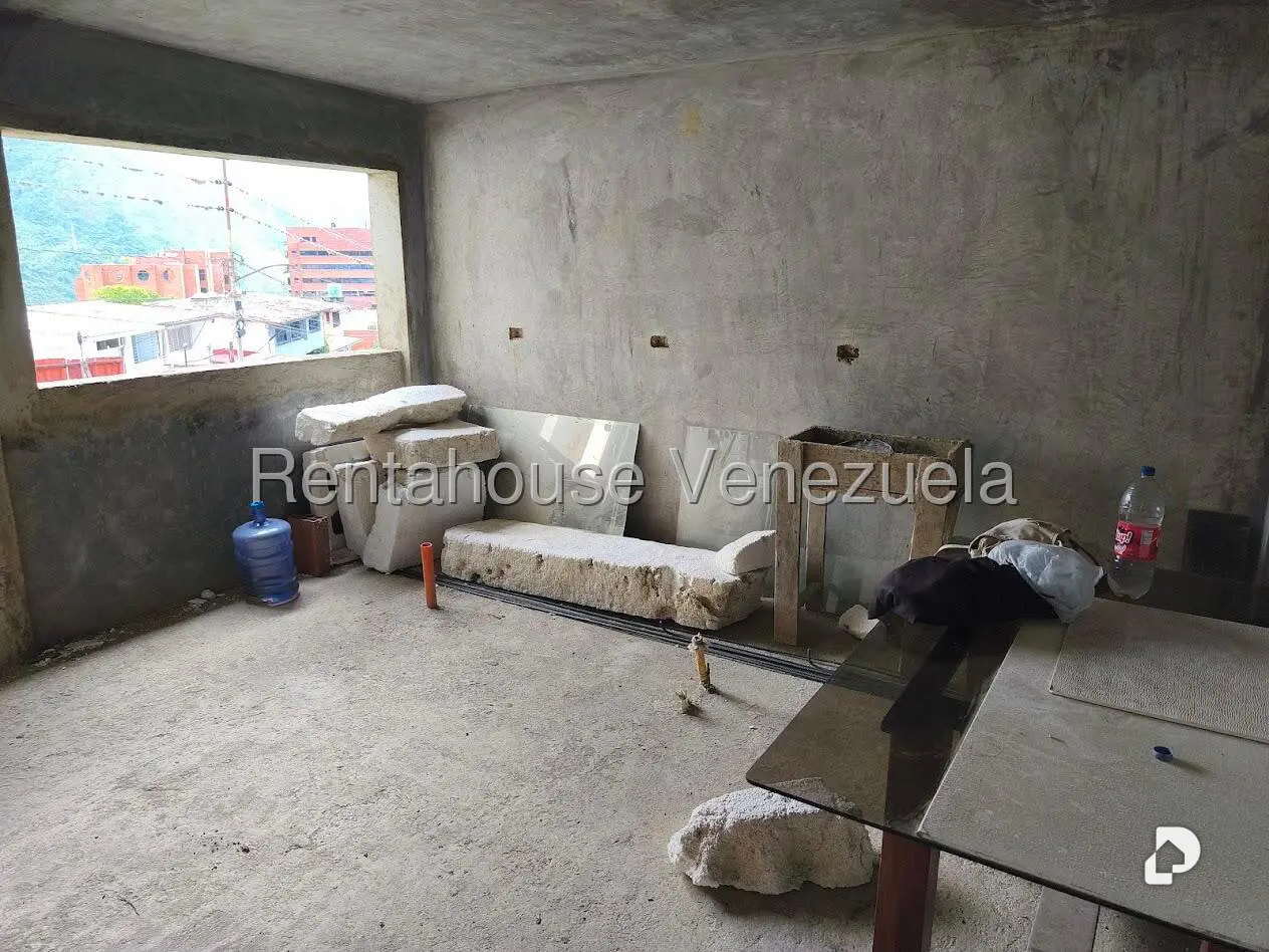 Casa en Miranda, Caracas – 17
