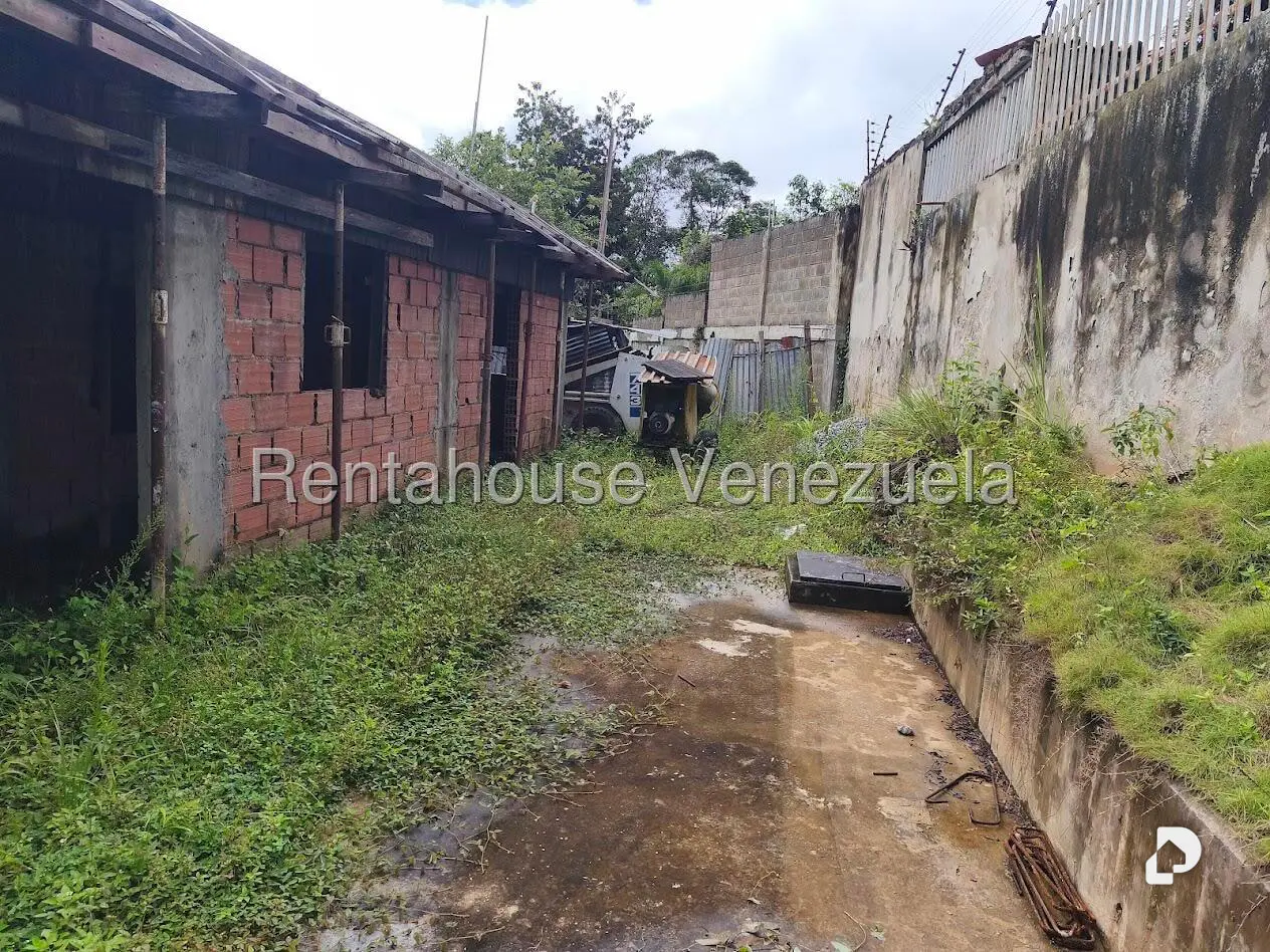 Casa en Miranda, Caracas – 28
