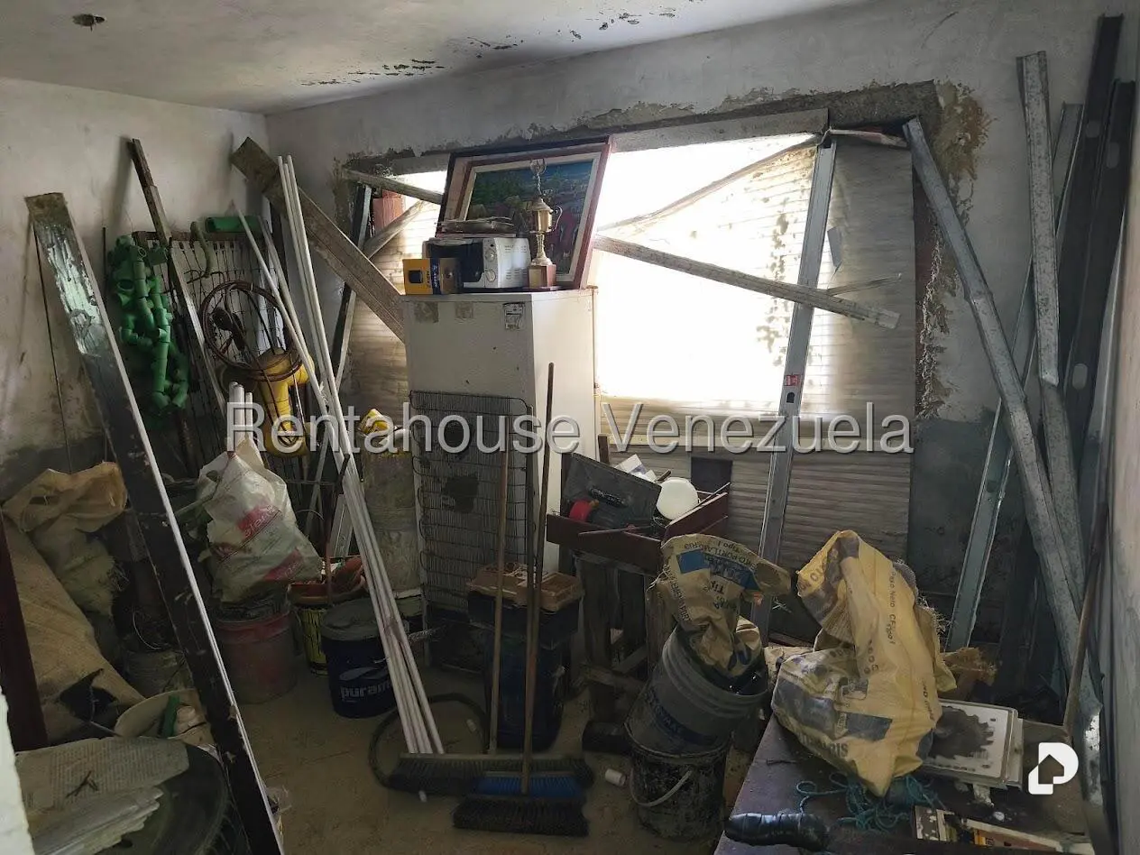 Casa en Miranda, Caracas – 19