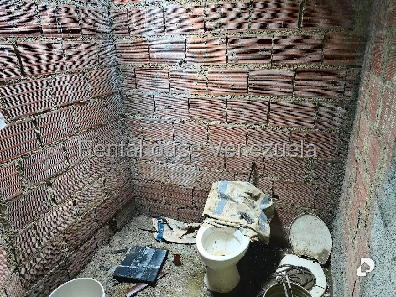 Casa en Miranda, Caracas – 20